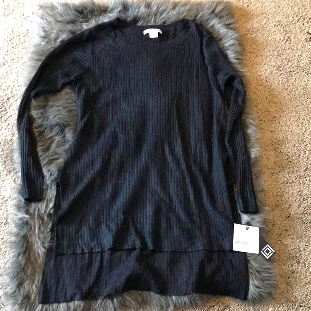 Black ribbed sweater